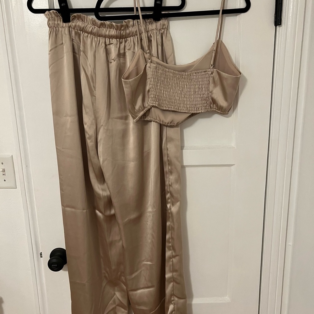Gold Two Piece Set - Picture 4 of 4